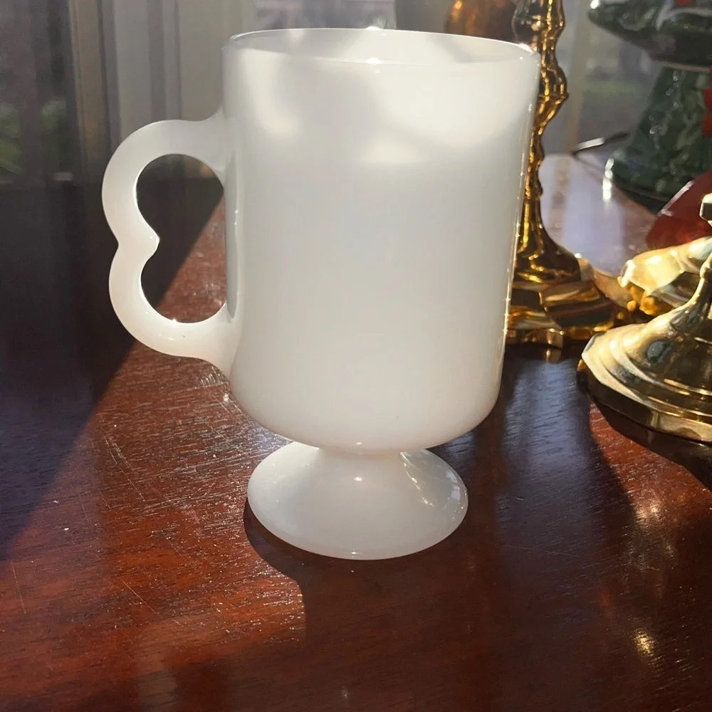 Vintage Disney's Pedestal Mug, Disney's Donald Duck Pedestal Cup, 1980's